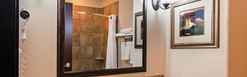 Holiday Inn Express & Suites Brady By Ihg Exterior foto